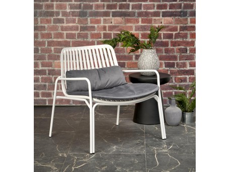 MELBY DIOMMI V-CH-MELBY-FOT-BIAŁY