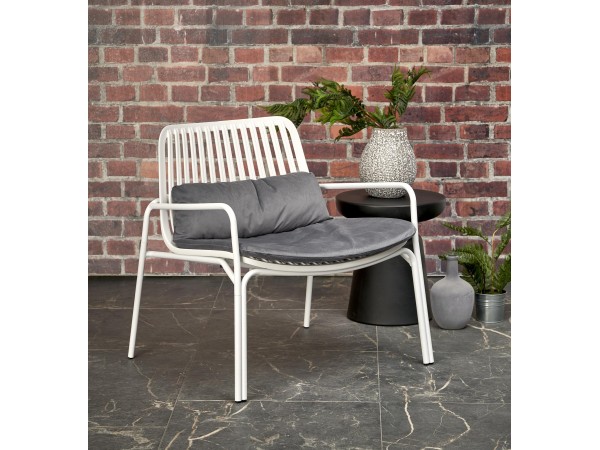 MELBY DIOMMI V-CH-MELBY-FOT-BIAŁY