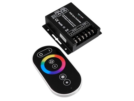 GLOBOSTAR® RGBCONTROLLER 73410 Dimmer / Controller με RF Ασύρματο Χειριστήριο με 3 x 8A 192W Κανάλια DC 12-24V 24A 576W Max IP20 - RF 2.4Ghz SYNC - Μ9 x Π9 x Υ2.5cm - 2 Χρόνια Εγγύηση