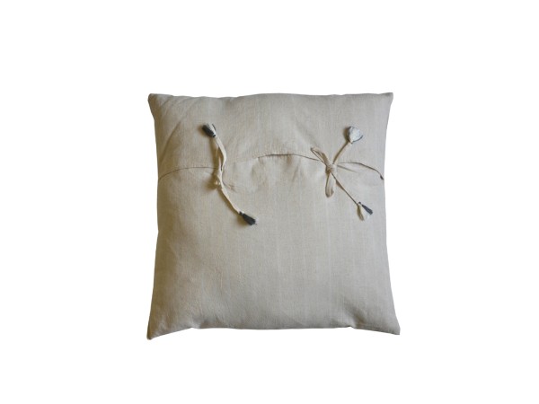 AMMOS 5 ΔΙΑΚΟΣΜΗΤΙΚΟ ΜΑΞΙΛΑΡΙ 60x60cm ΥΦΑΣΜΑ ΜΠΕΖ ΒΑΜΒΑΚΙ AMMOS 5 ΔΙΑΚΟΣΜΗΤΙΚΟ ΜΑΞΙΛΑΡΙ 60x60cm ΥΦΑΣΜΑ ΜΠΕΖ ΒΑΜΒΑΚΙ