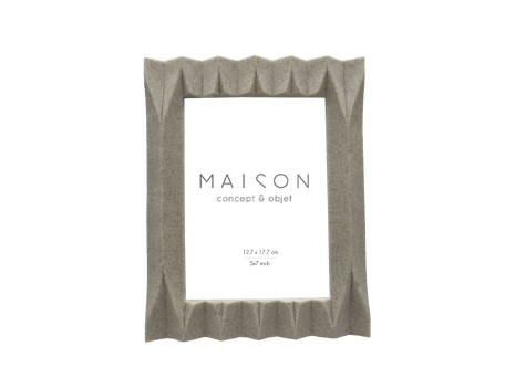 PLISSE ΚΟΡΝΙΖΑ 18x2x23cm POLYRESIN ΜΠΕΖ ΓΥΑΛΙ