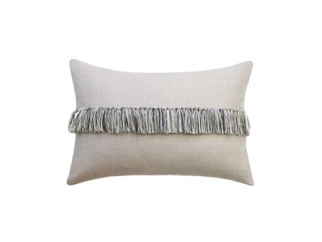 TASSEL ΔΙΑΚΟΣΜΗΤΙΚΟ ΜΑΞΙΛΑΡΙ 60x40cm ΥΦΑΣΜΑ ΛΕΥΚΟ ΓΚΡΙ